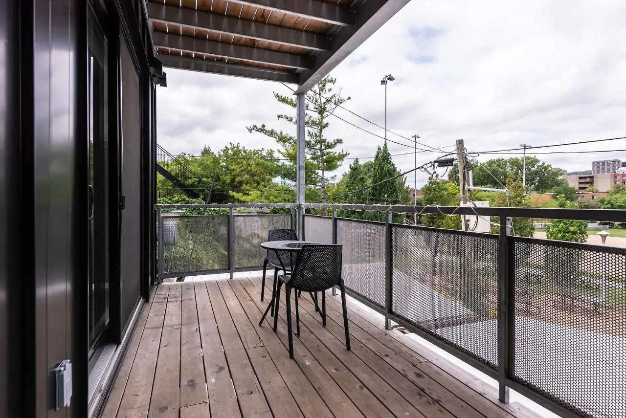 Apartment Elegant & Perfectly Located By Atwater Market By Den Stays Montreal