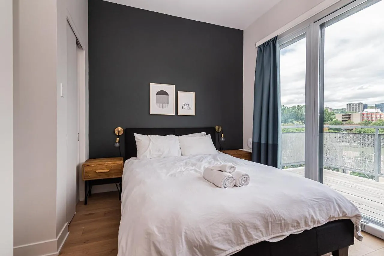 Apartment Elegant & Perfectly Located By Atwater Market By Den Stays Montreal